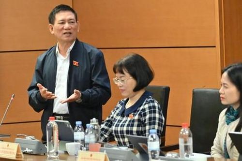 Phó Thủ tướng lý giải tình trạng bảo hiểm 'đóng tiền dễ, rút ra thì khó'