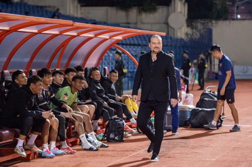 'Người cũ' liên tục nói 'yêu Thanh Hóa', HLV Choi nhận xét bất ngờ về Văn Thuận