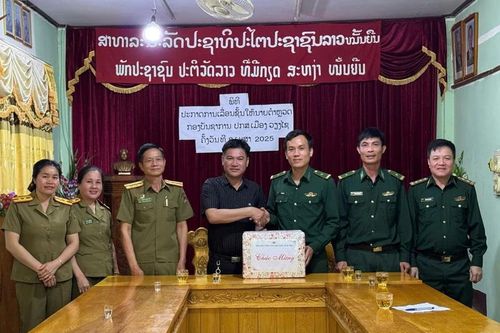 Đối ngoại Nhân dân thắt chặt tình đoàn kết