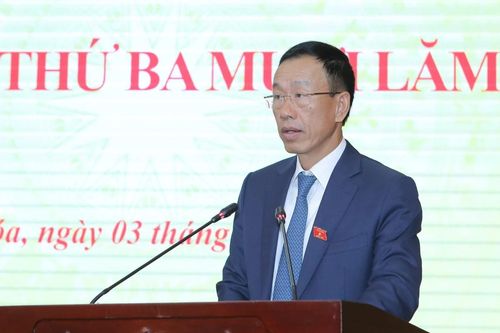Đồng chí Lê Quang Hùng, Giám đốc Sở Tài chính được bầu giữ chức Phó Chủ tịch UBND tỉnh Thanh Hóa