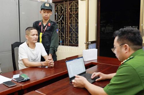 Khởi tố, bắt tạm giam đối tượng mua bán trái phép gần 2 bánh heroin