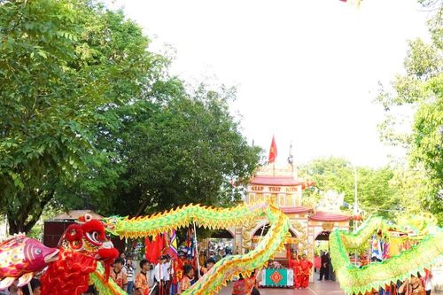 Đặc sắc Lễ hội văn hóa và du lịch Dinh Thầy Thím năm 2025 tại Tân Hải