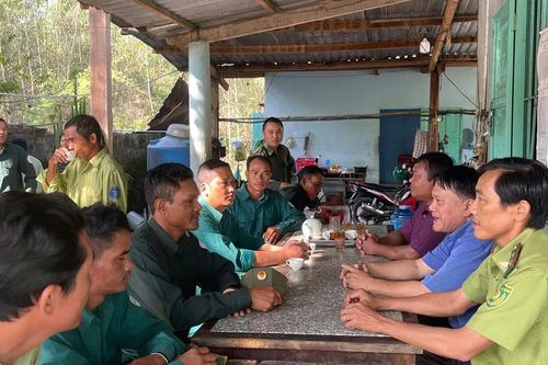 Giữ rừng - giữ màu xanh cuộc sống