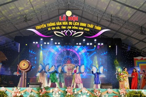 Long trọng khai mạc Lễ hội Văn hóa - Du lịch Dinh Thầy Thím năm 2025