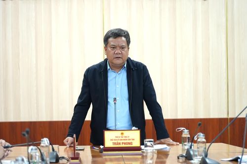 Khẩn trương ứng phó với mưa lũ, bảo đảm an toàn cho người dân