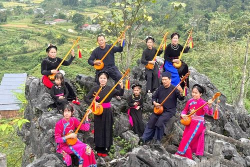 Yên Minh ra mắt Câu lạc bộ hát Then, đàn Tính