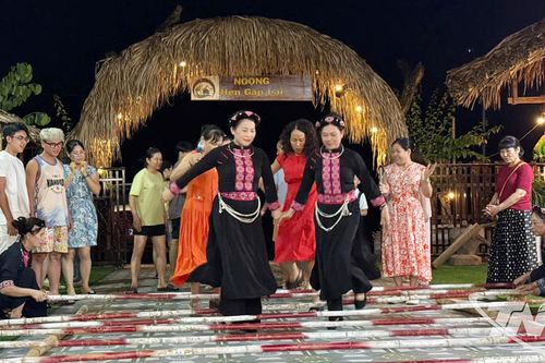 Văn hóa truyền thống tạo nên sinh kế bền vững