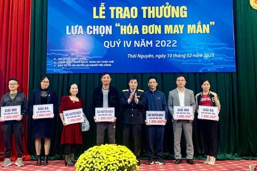 Nâng quy mô chương trình 'hóa đơn may mắn' lên cấp quốc gia