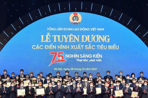 Lan tỏa tinh thần thi đua yêu nước trong công nhân, viên chức, người lao động Ngọn lửa thôi thúc tinh thần thi đua sáng tạo, vượt khó