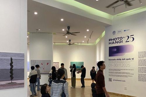 Chuỗi tọa đàm về hành trình nhiếp ảnh từ kỹ thuật cổ xưa đến 'siêu công nghệ'