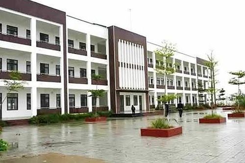 Lên phương án đưa vào sử dụng một trường học tại Nghệ An bị bỏ hoang sau 1 năm bàn giao