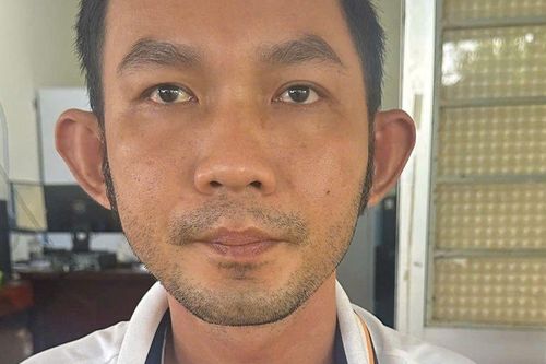 Bắt thanh niên giả vờ mua rau, giật dây chuyền của tiểu thương