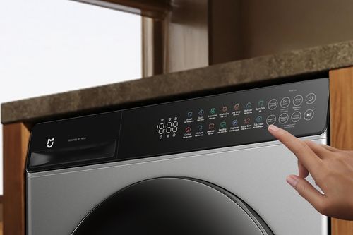 Điều khiển và theo dõi chu trình giặt sấy từ xa bằng ứng dụng điện thoại di động