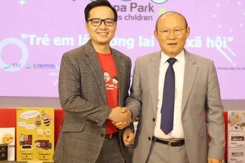 MC Quang Việt bất ngờ rời VTV sau 14 năm gắn bó