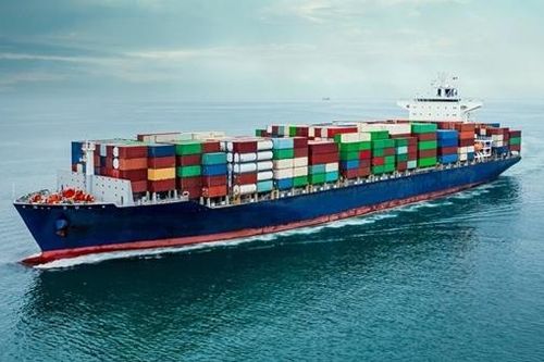 Vận tải biển 'ngược sóng' chuyển đổi xanh