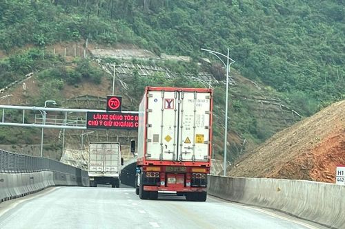 Đề xuất bỏ giới hạn lái xe 48 giờ/tuần, giữ quy định lái liên tục không quá 4 giờ