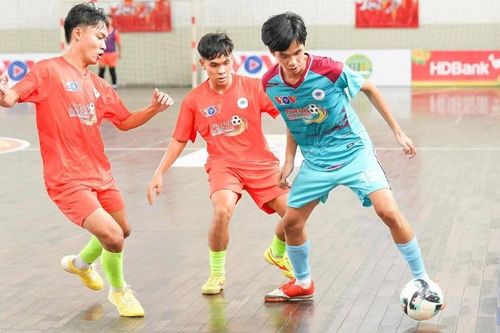 Sôi động Giải Futsal sinh viên TP.HCM 2025