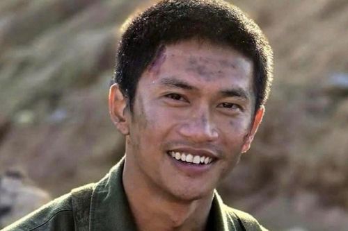 Nguyễn Hùng - diễn viên phim 'Mưa đỏ' nhận Giải 'Cảm hứng Việt'