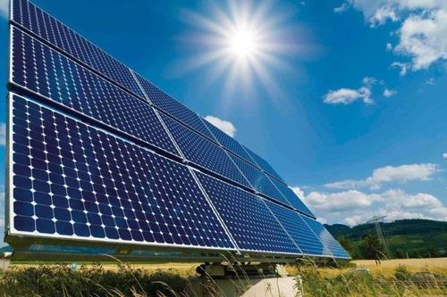 Australia sẽ miễn phí ba giờ điện mặt trời mỗi ngày cho hàng triệu hộ dân