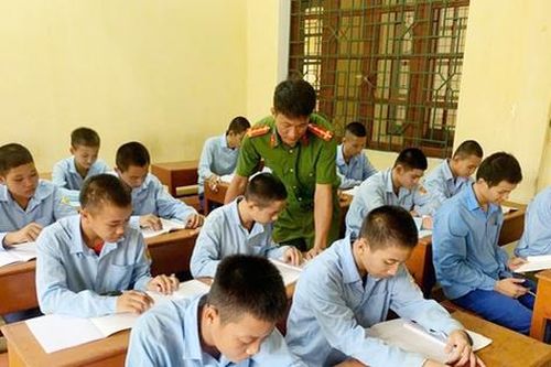 Chi phí hỗ trợ hoạt động tư pháp người chưa thành niên