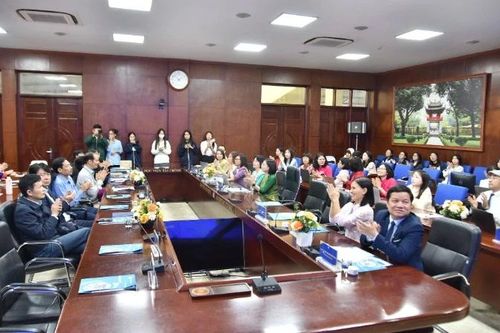 Ứng dụng AI trong dạy và học ngoại ngữ: Cần chính sách rõ ràng