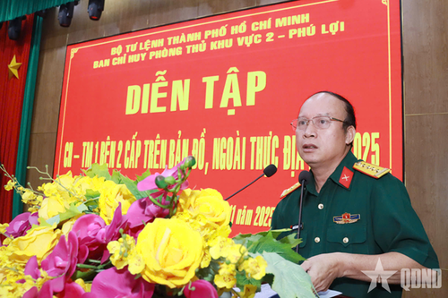 Diễn tập chỉ huy - tham mưu 1 bên, 2 cấp trên bản đồ và thực địa
