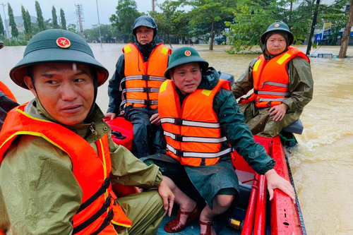 Lực lượng vũ trang Quân khu 5 giúp dân - Mệnh lệnh từ trái tim