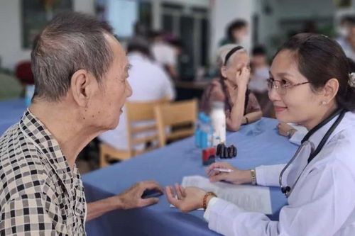 Sáp nhập, nâng cấp cơ sở y tế: Giảm manh mún, tăng hiệu quả phục vụ