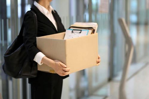 Amazon khai hỏa làn sóng sa thải vì AI, 30.000 người lao đao