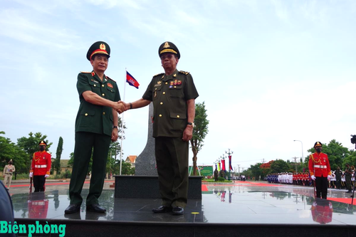Tình hữu nghị 'nảy mầm' từ biên giới