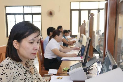 Đề xuất mỗi cán bộ, công chức có một hồ sơ điện tử duy nhất, gắn mã định danh