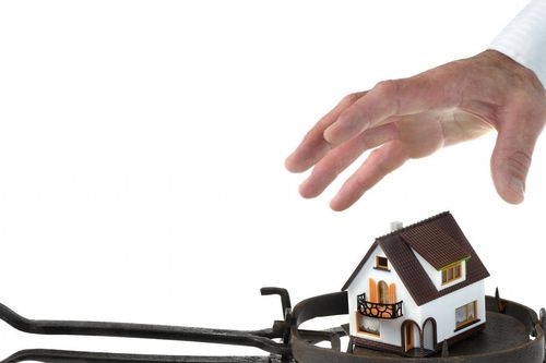 Nhận nhà mới, tá hỏa phát hiện căn hộ bị bán cho hai người