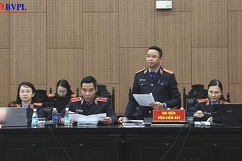 Viện kiểm sát đề nghị tuyên phạt cựu Phó Chủ tịch tỉnh Phú Thọ mức án từ 4 năm đến 4 năm 6 tháng tù
