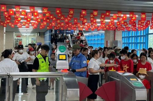Từ 18/11, khách đi tàu Cát Linh-Hà Đông sẽ chuyển sang sử dụng thẻ vé mới
