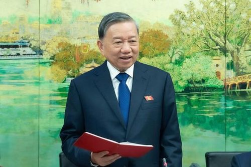 Tổng Bí thư: 'Không có công nghệ thì không thể phát triển được'