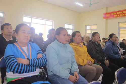 Tổ đại biểu HĐND tỉnh tiếp xúc cử tri tại xã Nhi Sơn