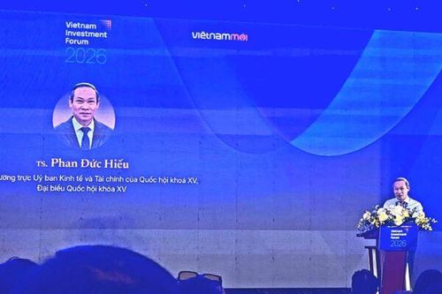 Tăng trưởng bền vững gắn với cải cách pháp lý và môi trường đầu tư