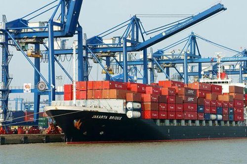 Chuyên gia: Xuất nhập khẩu có khả năng đạt 800 - 850 tỷ USD cho thấy niềm tin của các nhà nhập khẩu quốc tế với Việt Nam