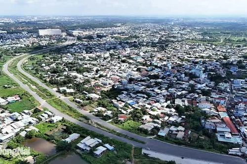 [Chùm ảnh] Cận cảnh tuyến đường hơn 230 tỷ đồng nối Đồng Nai với Thành phố Hồ Chí Minh trước ngày 'về đích'