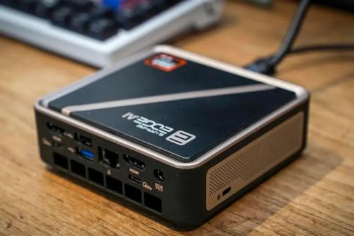 Sapphire Edge AI 370: Hiệu năng AI mạnh mẽ trong thiết kế siêu nhỏ