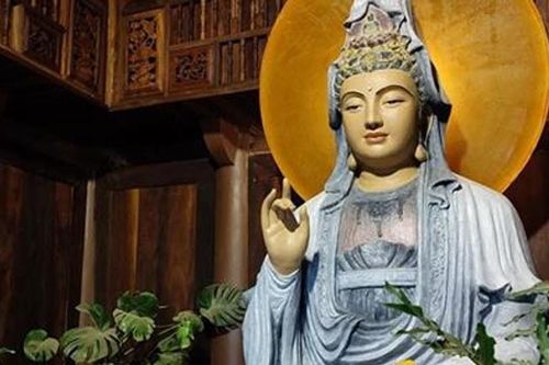 Ngày vía Quán Thế Âm xuất gia 19/9 Âm và những điều nên biết