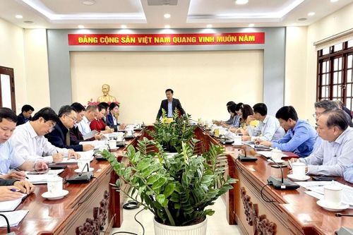 Lâm Đồng tháo gỡ vướng mắc trong thanh quyết toán chi phí khám, chữa bệnh BHYT