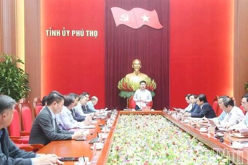 Thường trực Tỉnh ủy cho ý kiến vào một số nội dung liên quan đến nhiệm vụ phát triển kinh tế - xã hội