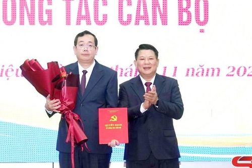 Công bố quyết định của Ban Thường vụ Tỉnh ủy về công tác cán bộ