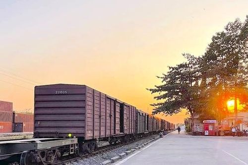 Điều chỉnh quy hoạch đường sắt quốc gia: TP.HCM sẽ có 6 ga đầu mối hành khách, hàng hóa