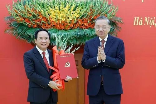 Đại tướng Trịnh Văn Quyết làm Trưởng Ban Tuyên giáo và Dân vận Trung ương