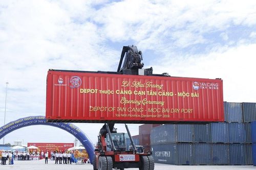 Tây Ninh: Đầu tư nhiều dự án phát triển thương mại biên giới