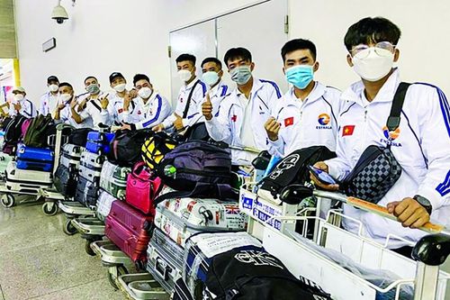Xuất khẩu lao động: Cơ hội rộng mở, rào cản vẫn chồng chất
