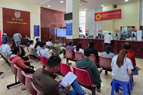 Cải cách để tăng tính nhân văn và tạo thuận lợi cho người dân