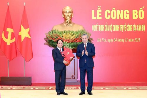 Đại tướng Trịnh Văn Quyết được điều động giữ chức Trưởng Ban Tuyên giáo và Dân vận Trung ương